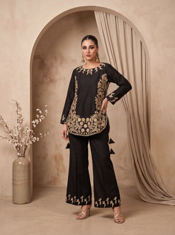 ZAR-E-SIYAH — Black & gold embroidered set